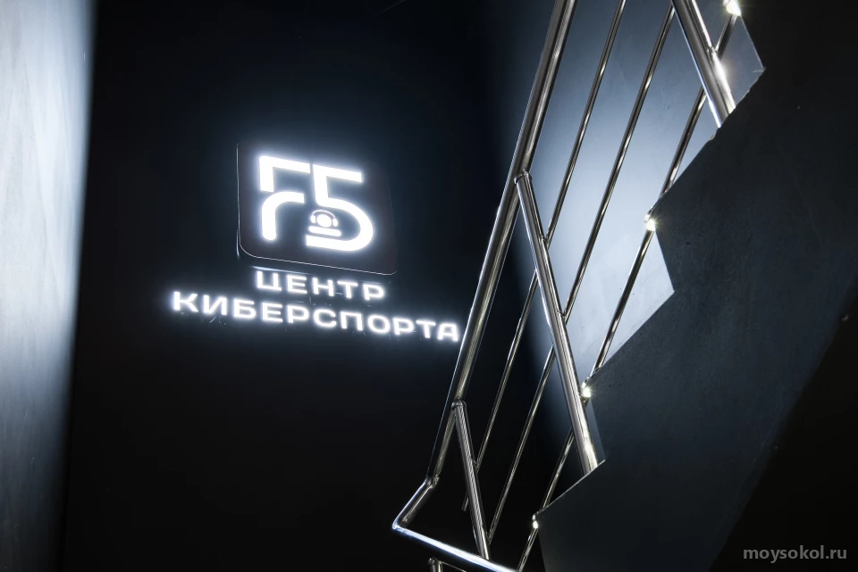 Компьютерный клуб F5 Центр киберспорта на Ленинградском проспекте Изображение 3